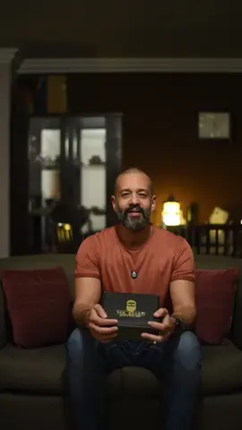 وصلني منتج جديد من Mr.Beard للعناية بالذقن! 👀 شكراً على المنتج، متحمس أجربه جداا🔥 هستخدمه لمدة شهر، وبعدها هشارككم رأيي الصريح! تابعوني علشان تعرفوا النتيجة! 🚀 