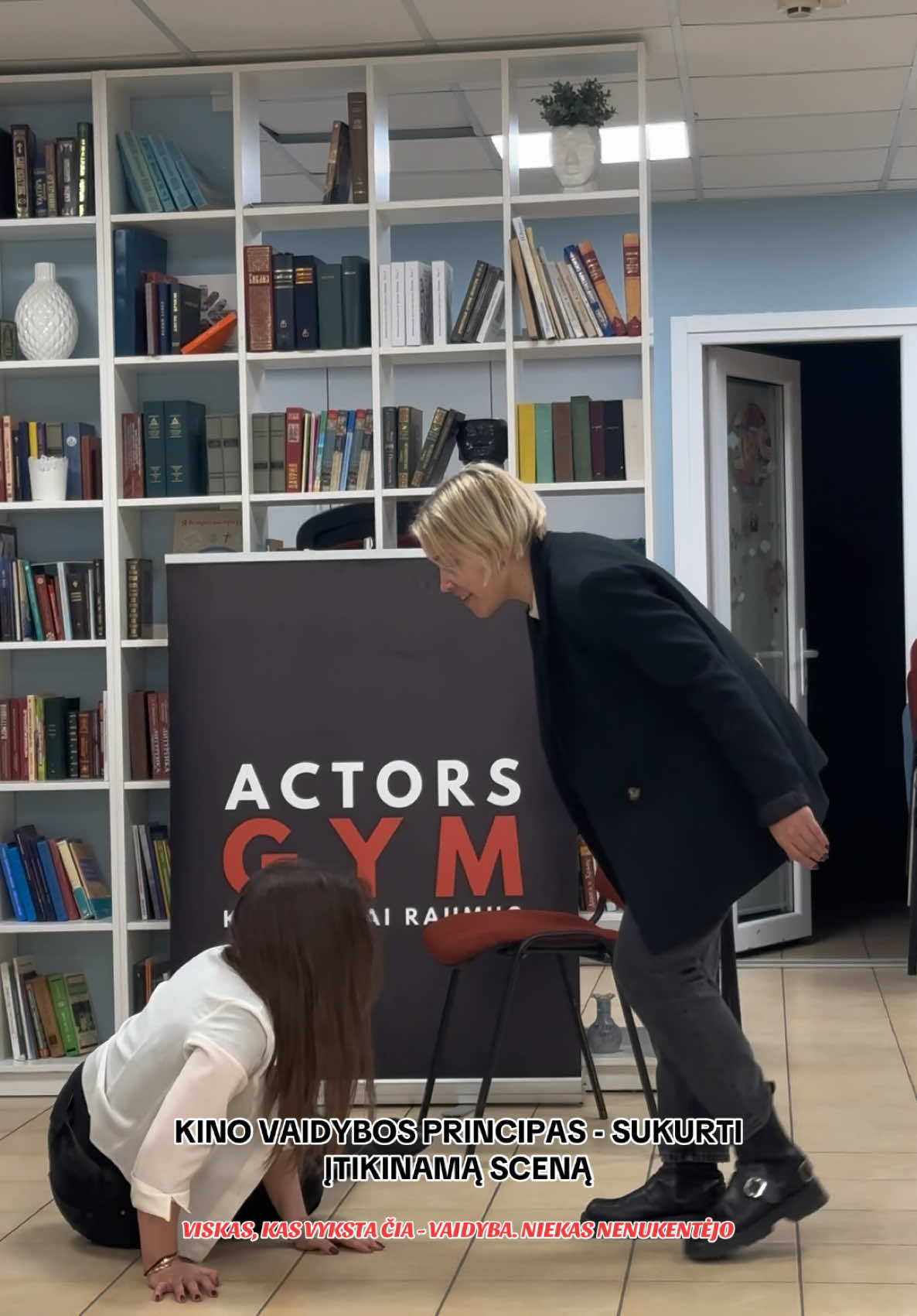 Kino vaidybos mokymai nuo 0 Vilniuje. Nuo kovo nauja grupė! #actorsgym #fyp #foryoupage❤️❤️ #viral #kova #mustynes #mokymai #vaidyba #kinas 