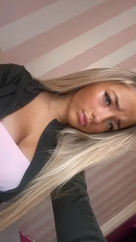 😜 #foryoupage #blonde #lipsync #bassline #getmefamous #tune 