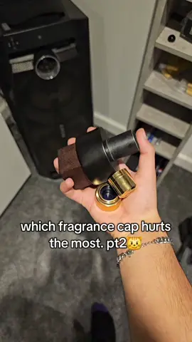 podiatrists look away ig #perfume #perfumetiktok #perfumeviral #fragrancetiktok #fragrance #fragrancetok #perfumetok #ortoparisi #mancera #lalique #versace #tizianaterenzi 