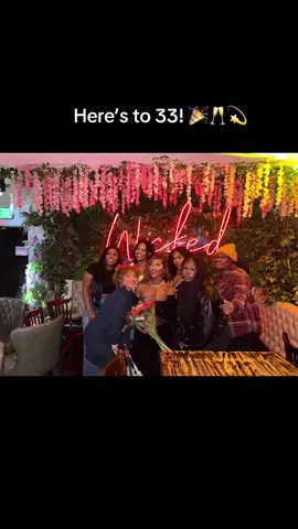 33 years around the sun! Happy Birthday To Me !!! 🎊💫💕🎉💰#birthdaygirl #happybirthdaytome #success #blackgirlmagic 