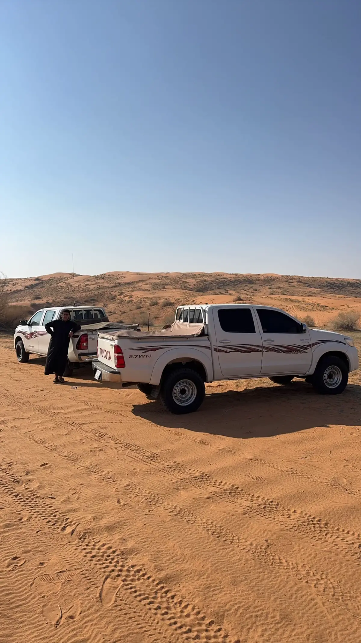 يا ربي لك الحمد رحلة جميلة و جزاكم الله خيرا يا عيال🫡💯#ماشاءالله #صعافيق #2016 #هايلوكس #مالي_خلق_احط_هاشتاقات #كشتة #شتاء #نفود 