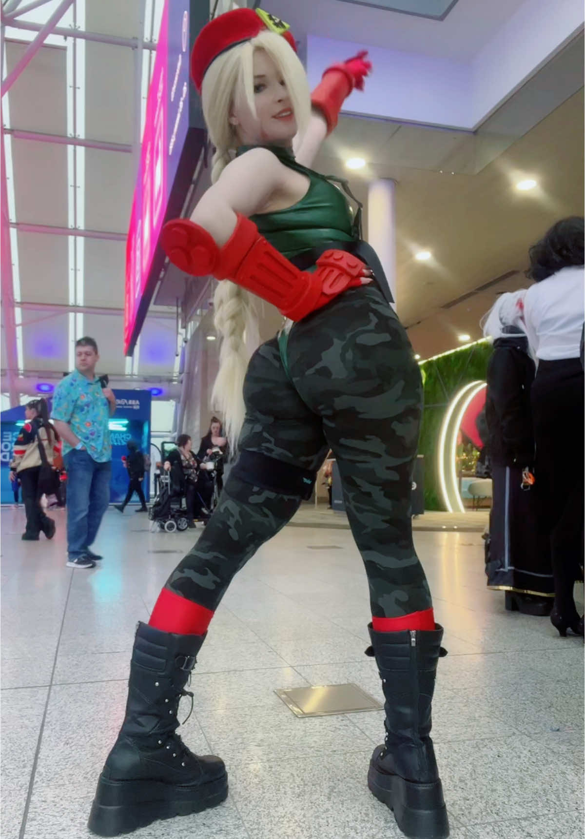This might be my new favourite cosplay! #cammycosplay #cosplay #cammy #streetfighter #cosplayer #StreetFighter6 #megacon 