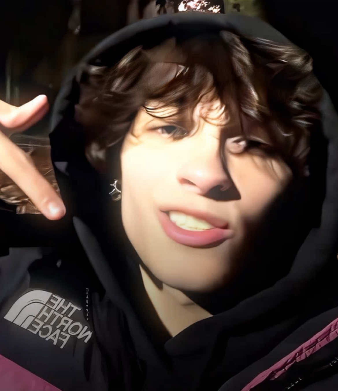 #CHRISSTURNIOLO — this man and his attitude — #chrissturniolo #chrissturnioloedit #christopherowensturniolo #chris #chrisedit #sturniolotriplets #sturniolotripletsedit #edit #edits #fyp #foryoupage #viralvideos #trendy @Christopher Sturniolo 