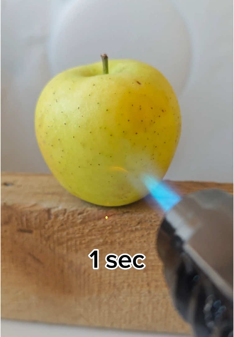 Powerful lighter vs Apples 🍏 😱 #experiment #Science #asmrsounds