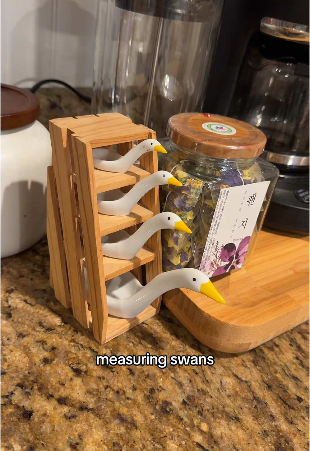 I’m becoming an antique mall regular and it needs to stop #antique #thrifted #cottagecore 