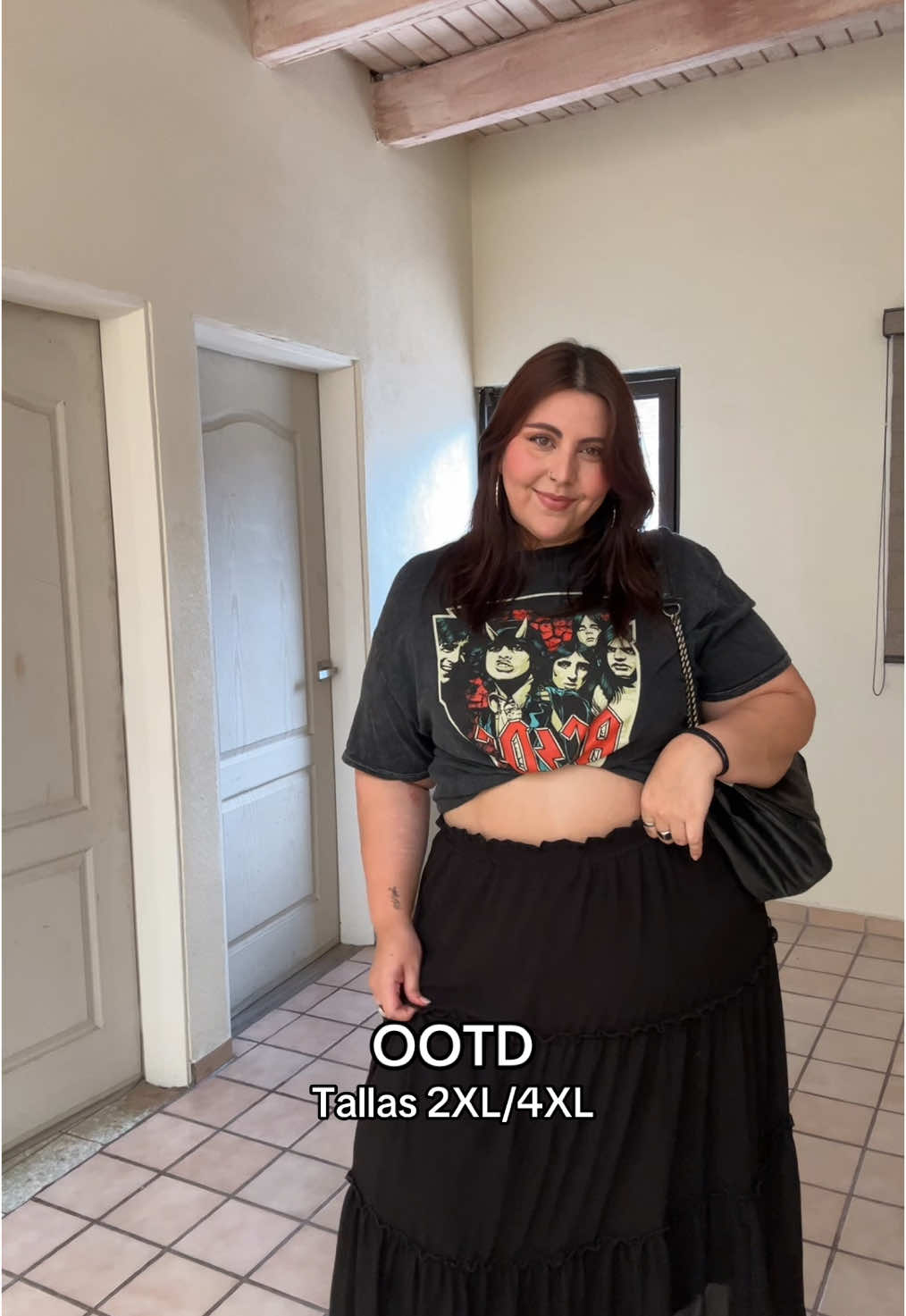 Un aplauso a mis grandes outfits 👏🏻#plussizegirl #OOTD #ootdplussize #plussizetiktok #curvy #diversidadcorporal #curvyfashion #plussziefashion #gordita 