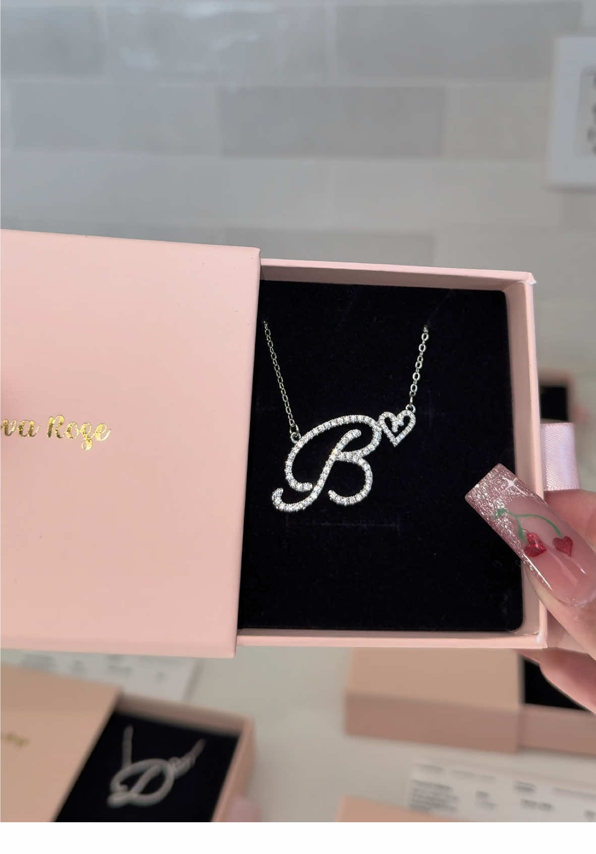 #valentinesdaygift #jewelry #tiktokshop #tiktokshopfind 