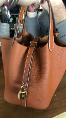 Enough said. Do It  #luxuryhandbags #luxurypurse #designerbags #designerhandbags 