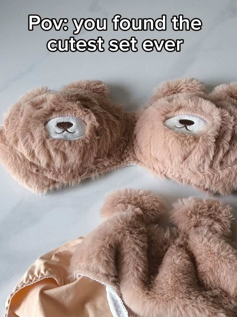 i hope u like it as much as I do 💞🧸😍 #plushies #cute #valentines 