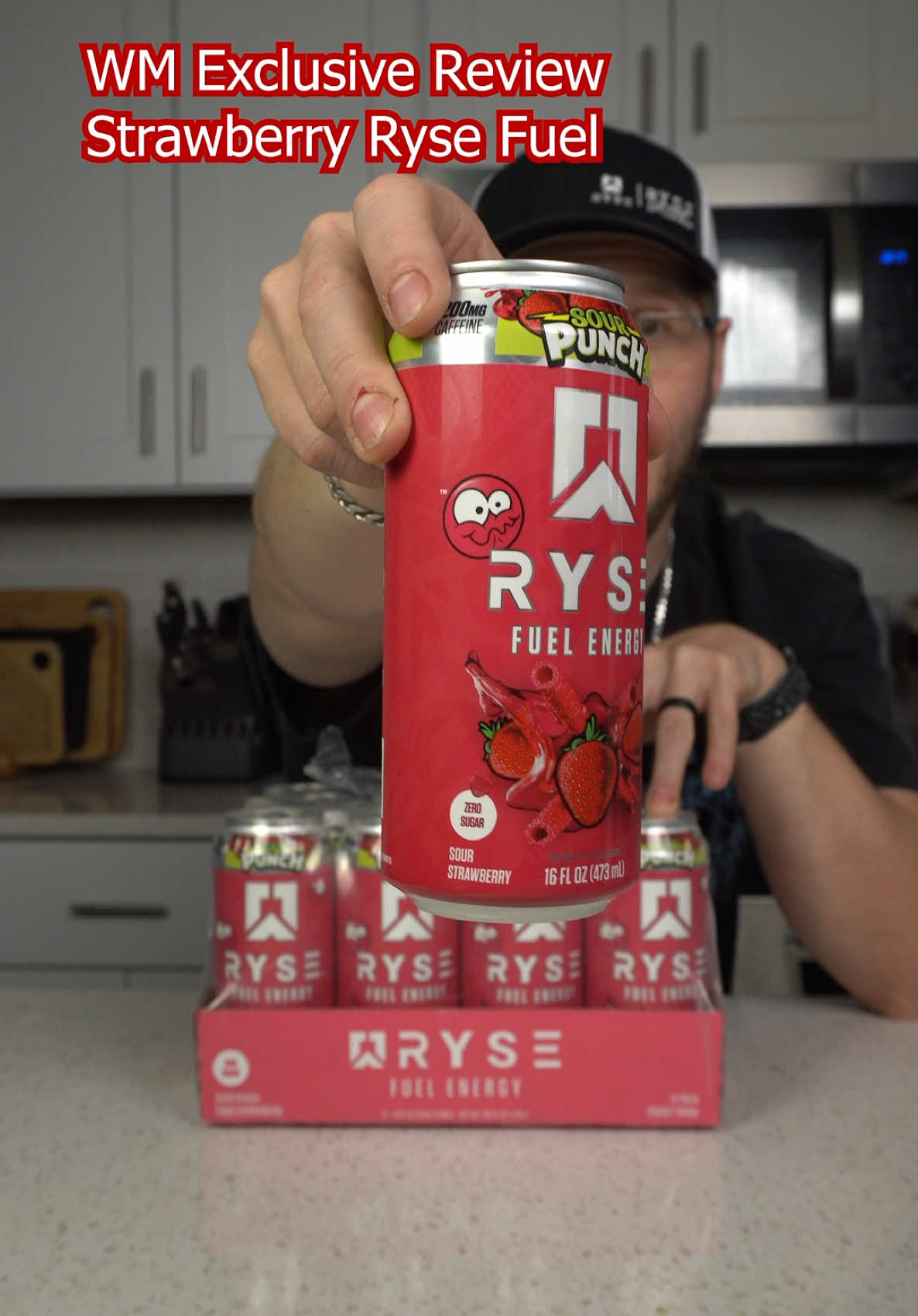 FFGF reviews Ryse Fuel Strawberry #formerfatguy #FitTok #GymTok #foodtiktok #foryou #review #foodcritic #rating #tastetest #energydrink 