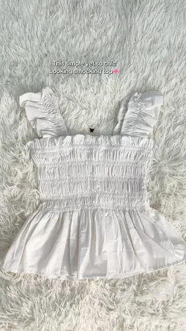 Cameron smocking top in cotton linen fabric so cute and and comfy to wear🌸#smockingtop#linentop#tops#topsforwomen 