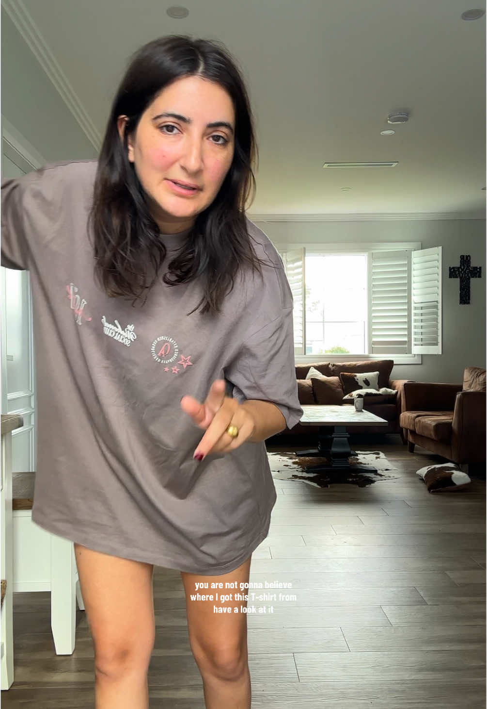 Run to Kmart for this tee.  #outfit #outfitoftheday #OOTD #outfitinspo #summeroutfits #affordablefashion #fyp #fypシ゚ #foryoupage #kmart 