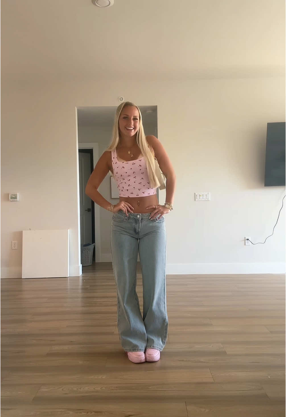 pink ootd 🎀🎀#fashionlookbook #mademyyear #OOTD #edikted 