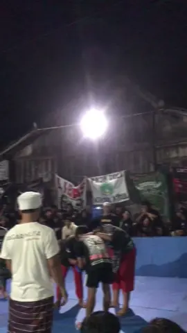 di atas lawan di bawah kawan🔱#pagarnusa86💚🔱 #gasmilirboyo #gasmi #pelestaripencakdor #pencakdor #pagarnusaprambon🔱💚 #pagarnusaprambonbersatu #pagarnusabrebek #pagarnusanganjuk #fyp #fypage #masukberanda #CapCut 