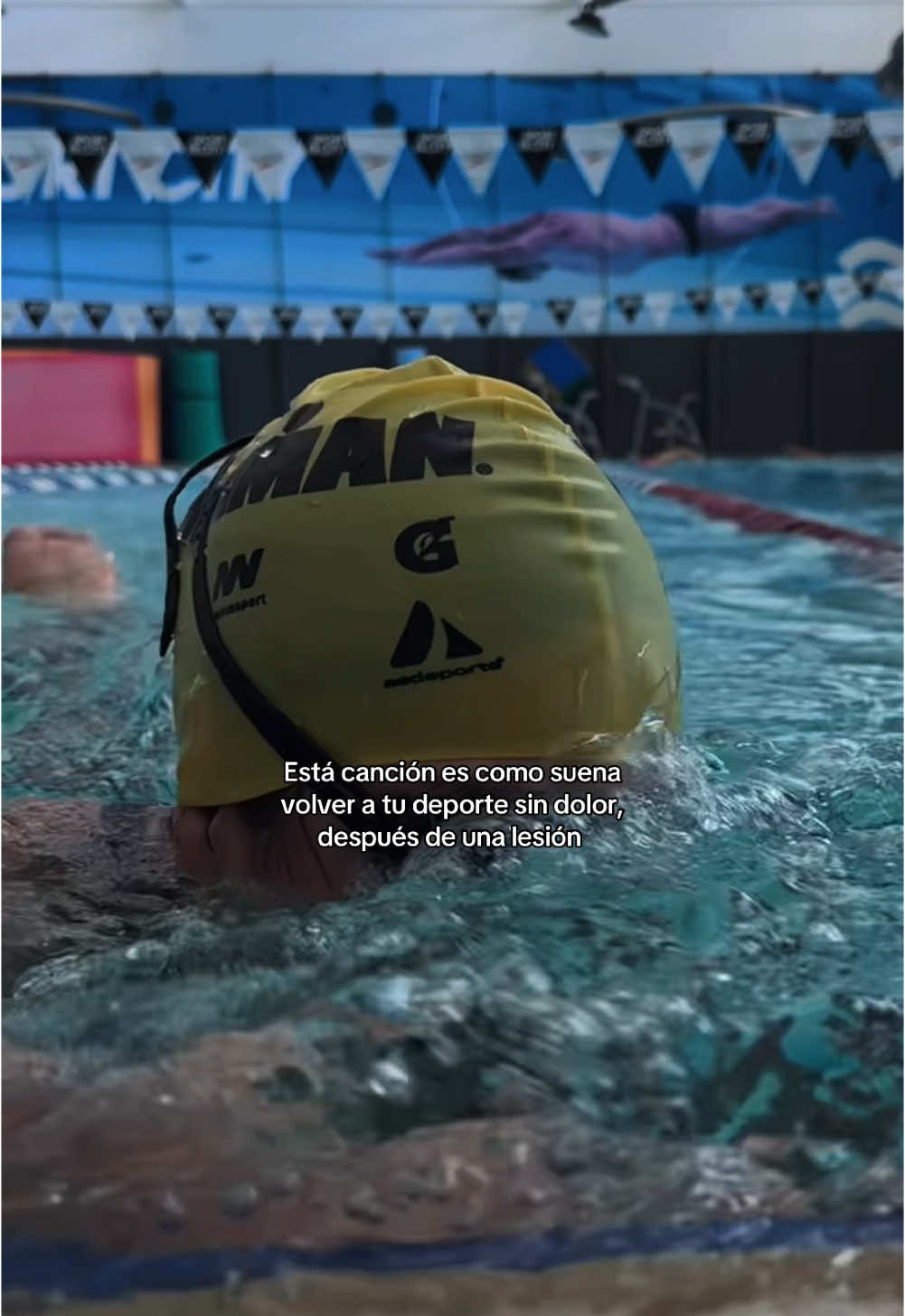 Que nostalgia y que hermoso ya estar al 100% de vuelta #swim #swimmingpool #swimmer #deportista #triatleta #triathlete 