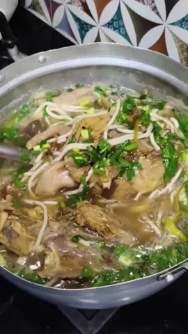 ก๋วยจั๊บญวนโครงไก่ ซดร้อนๆตอนเช้าจ้า  #ก๋วยจั๊บญวณ #ข้าวเปียกเส้น #ทำกินเอง 