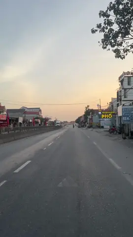 Hoàng hôn ở cầu Roon #73quangbinh #27osaka🇯🇵 