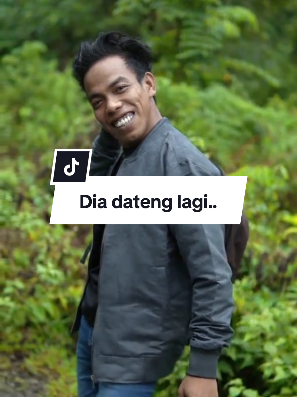 Kabur.... 🥴  😂😂😂 #videoviral #videolucu #videolucungakak #videolucuviral #sorotan #reelschallenge #jangkauanluas #reelsfb #tiktokchallenge #reels__tiktok #kontenlucu #kontenhiburan #parodilucu #komeditiktok #fbpro #fyp #fyppppppppppppppppppppppp 