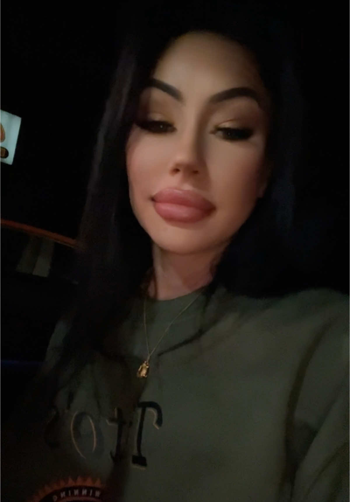 Little awkward but I love this sweatshirt 🤷🏻‍♀️