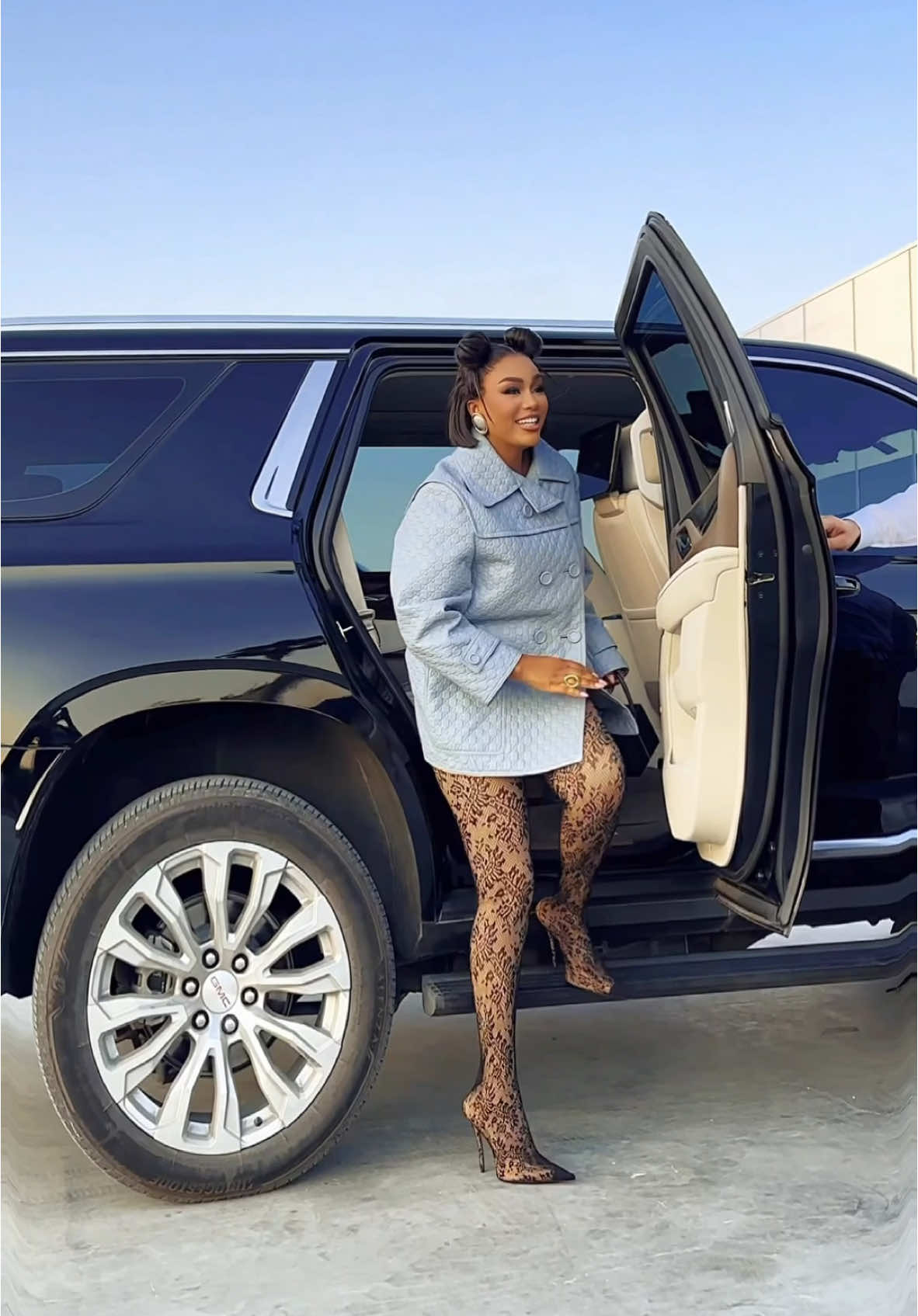 #pourtoi #dubai🇦🇪 #camerountiktok🇨🇲 #dfw #dubaifashionweek2025 #dubaifashion 