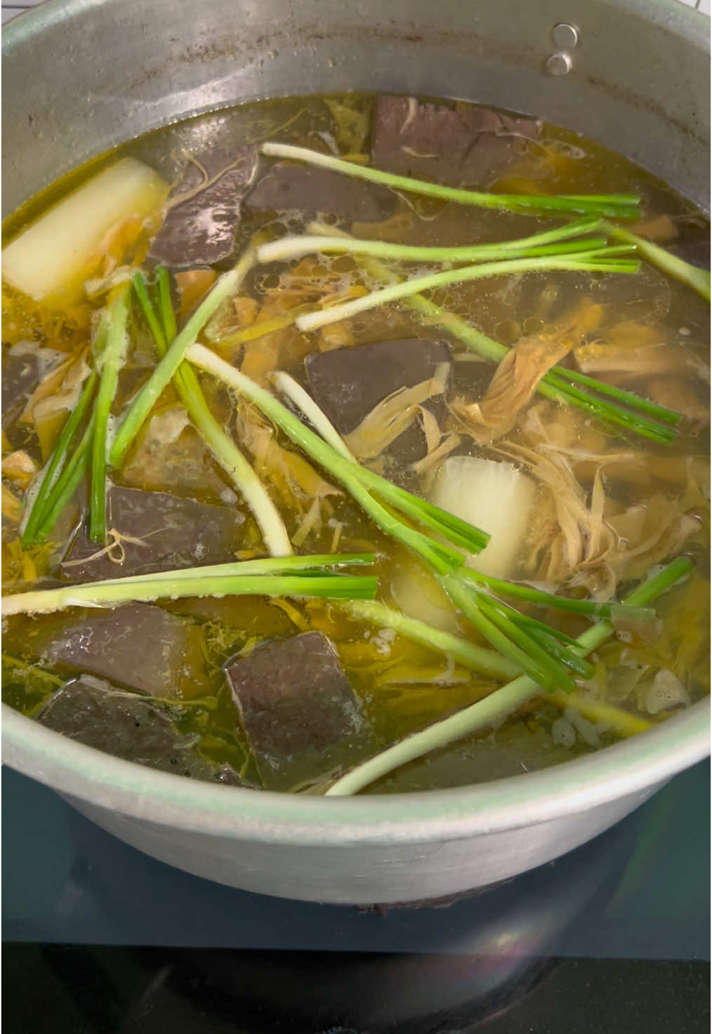 #Bún măng vịt xiêm#monngonmoingay #nauancungtiktok #xuhuong 