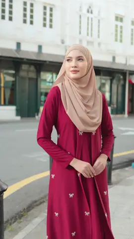 Jubah Elara cantik menawan, Raya ceria penuh keberkatan 🤭#syukraancollection #xyzbca #fypage #fypシ 