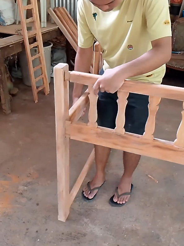 #creatorsearchinsights  wood 🪵 work 💪😔  #woodwork #decor #doors #makersgonnamake #interior #woodart #construction #woodworking #carpenter #table #furnituredesign #woodcarving #viralreelschallenge #FineWoodworking #woodworkingcommunity #interior #wooddesign #carpenter #maker #DIY #reelsfb #furniture #wood #foryou #foryoupage  #foryoupageofficial #fyp #trending #viral_video  #fypシviral #growaccount #account #growmyaccount 