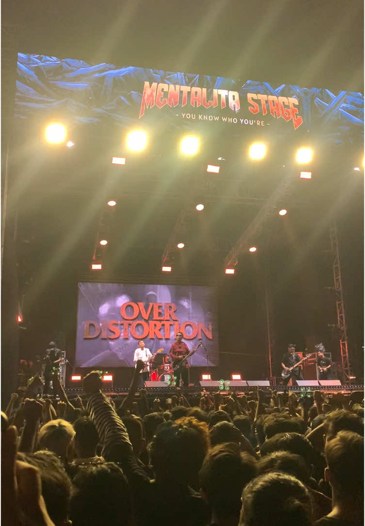 Selebrasi-Over Distortion at Mentalitafest #mentalitafest #stadionkridosono 
