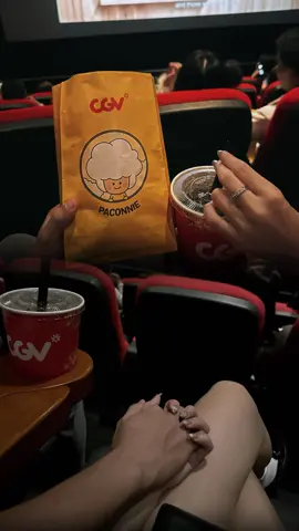 First date đi xem phim, yêu nhau sắp 1 năm rồi mới đi xem lại 🤭❤️ #capcut #viral #xh #bộtứbáothủ 