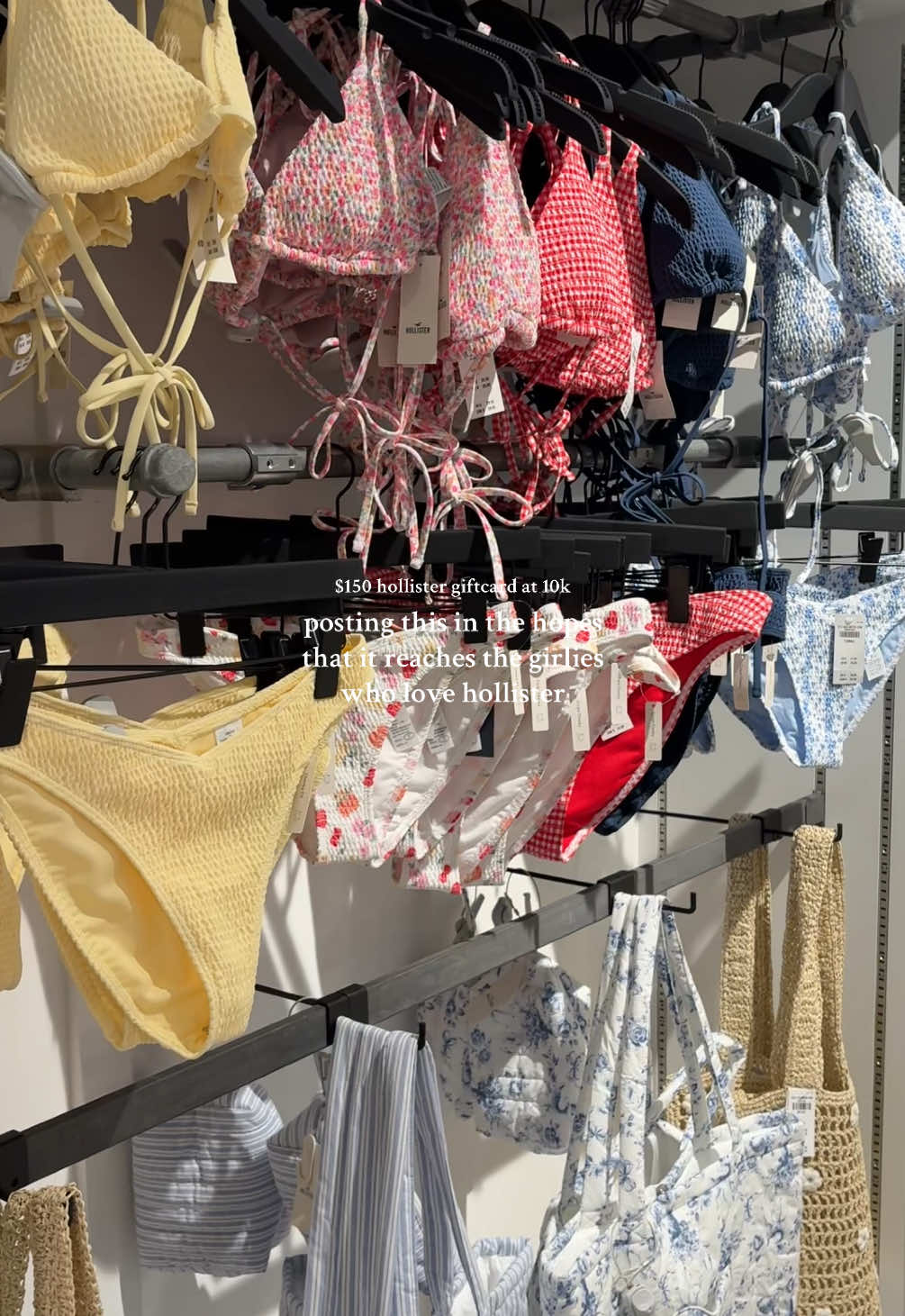 where are my hollister girlies at?? 🤭🤍 manifesting i hit 10k before the end of the month lol @hollister #hollisterpartner #giveaway #firstofthemonth 