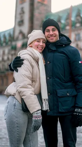 How did you know you liked each other?  Asking cute couples in Hamburg if I can give them free street portraits.  This couple was so cute and I am happy I got a chance to capture their love.  I pray so many happy memories for them. Thank you 🙏  #streetportrait #hamburg #portrait #cutecouples #streetphotography 