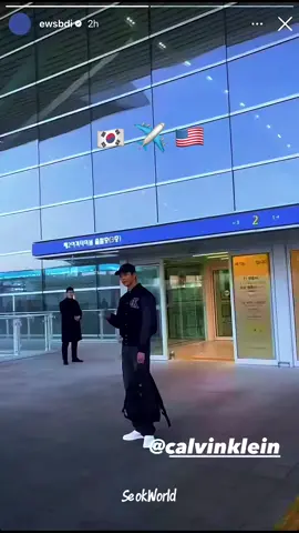 ¡Rowoon se dirige a Nueva York para asistir al show de Calvin Klein NYFW25! 🤩🤩🤩 👉Sigan a Rowoon en sus cuentas oficiales en instagram @/rowoon_cine @/ewsbdi y en Weverse. #ROWOON #kimseokwoo  #로운  #ロウン #rowoon #김석우 #seokwoo #seokworld #rowoonxcalvinklein 
