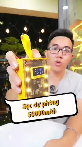 Sạc dự phòng 50000mAh có thể sạc từ 4 đến 5 lần cho 1 chiếc điện thoại và có hỗ trợ sạc nhanh #sacduphongtrongsuot #sacduphong50000mah #sacnhanh 