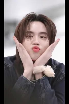 morning na krap sweet pie🤧 alarm biar bangun pagi #prem #prem_space #alarm #bounprem #bounpremisreal #gmmtv