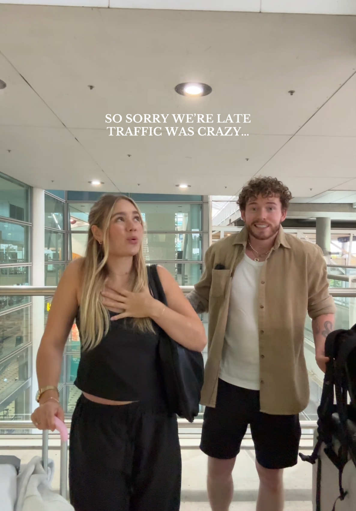 Almost missed our flight but at least we said a proper goodbye to our baby’s🐶😂 #fyp #viral #funny #funnycouples 