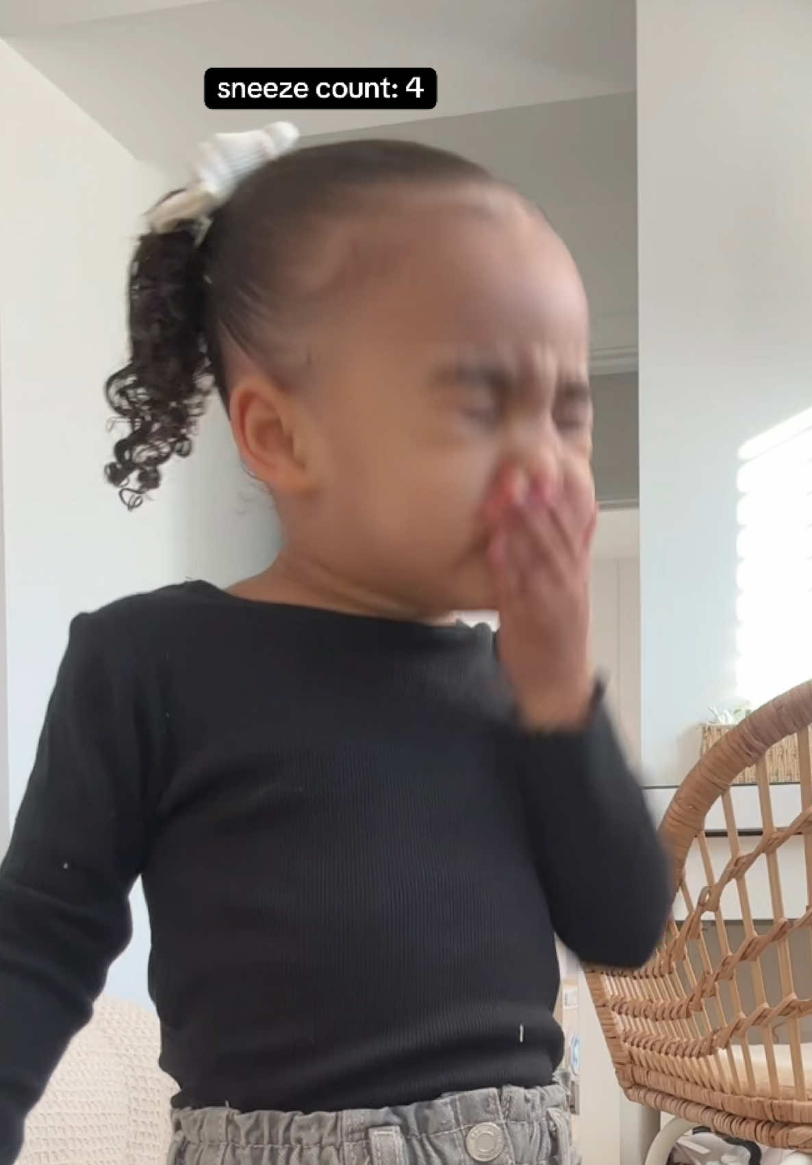 Filmed in our bedroom today as the lighting was poppingggg. Rara kinda looks like she’s going to school 🤣🥹