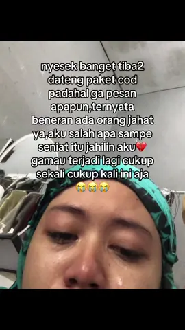 dikirimin baju bekas🥹