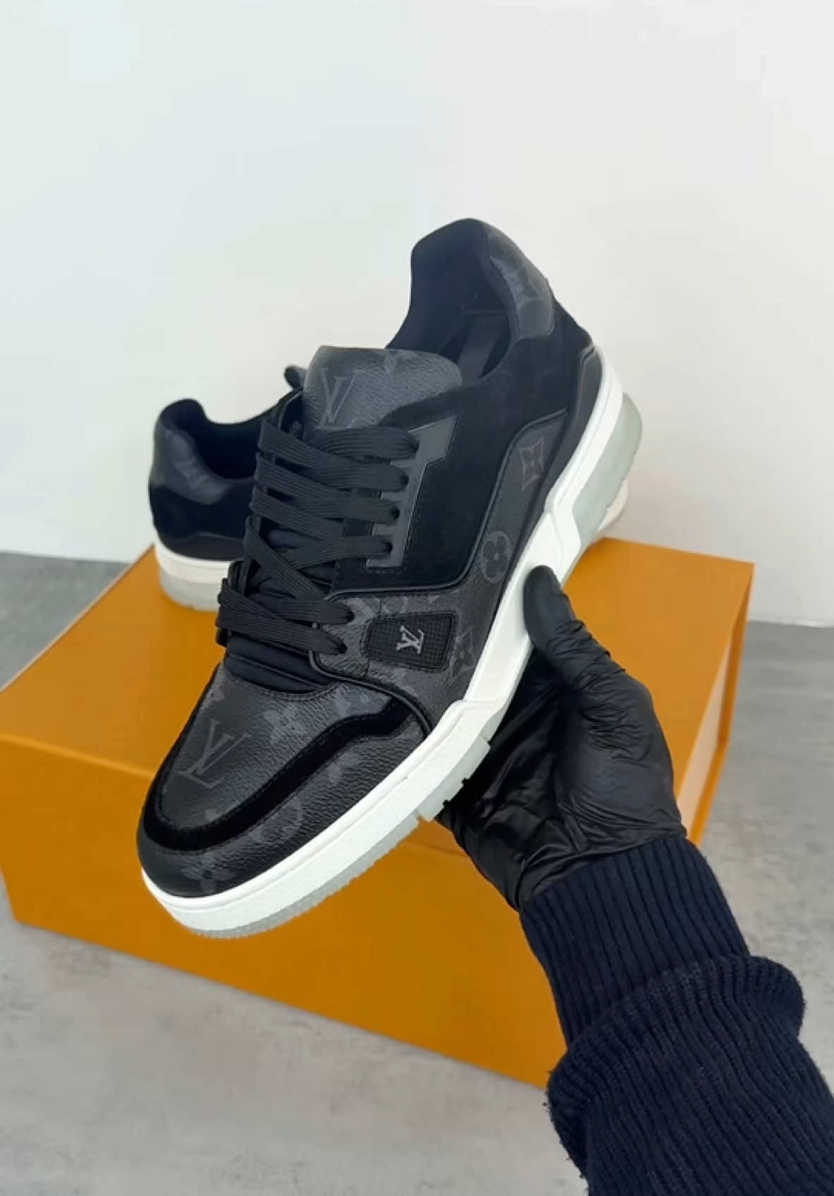 Louis Vuitton ~ LV Trainer In Monogram Canvas🔥  #louisvuitton #LuxurySneakers #MensFashion #HighFashion #menssneakers #sneakerunboxing #Sneakerheads 