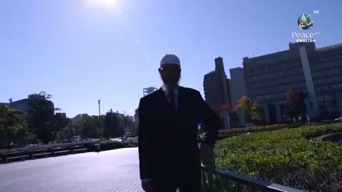 Many Japanese are converting to Islam ☪️ in crowds / very emotional-Dr Zakir