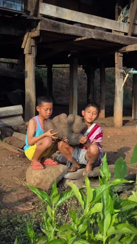 เมนูมันดอยมันยักษ์มาอีกแล้วครับพี่ๆ☺️#วิถีชีวิตบนดอย  #ลูกกะเหรี่ยง #เคลียร์โนส 