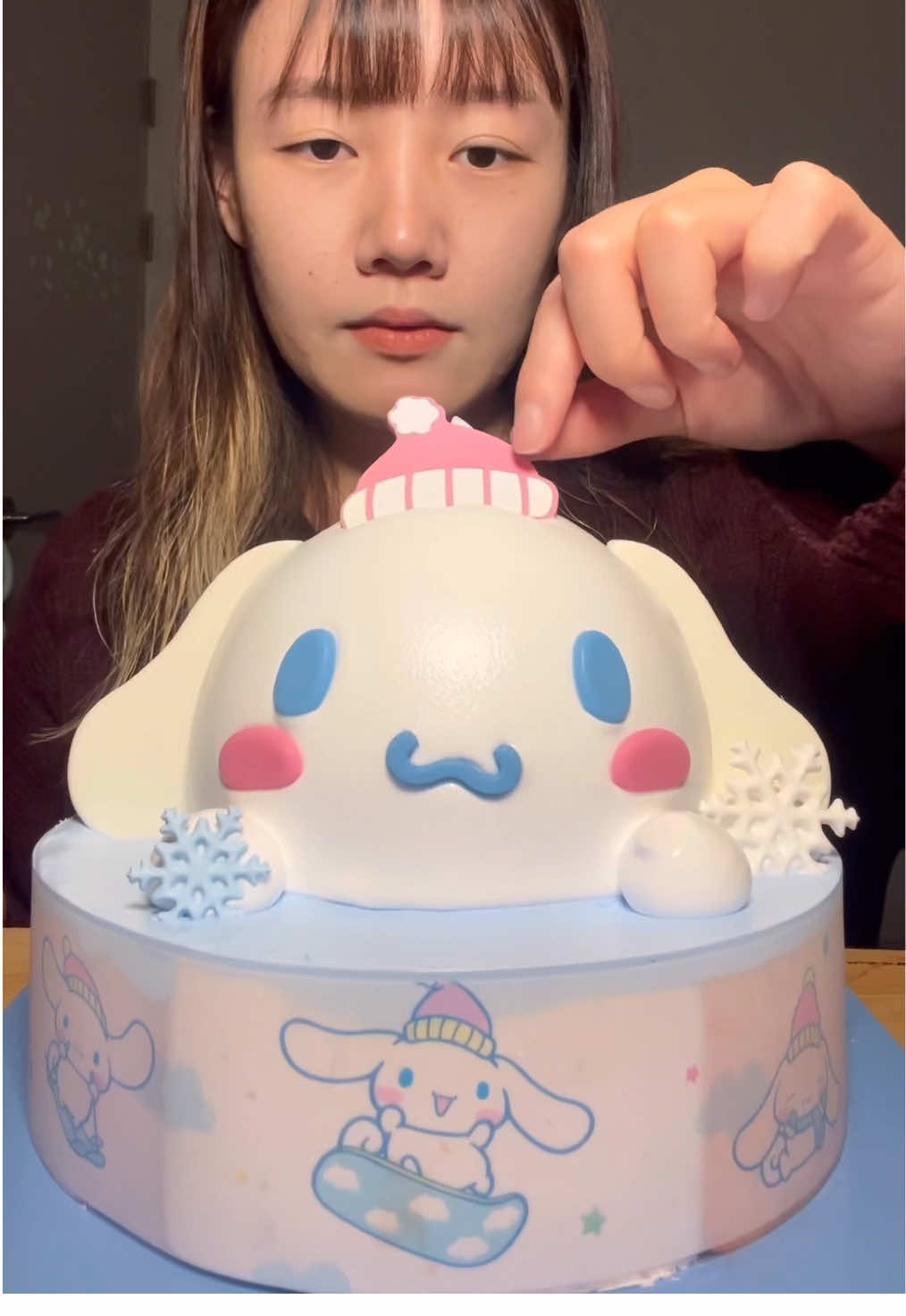 Cinnamoroll Icecream Cake Mukbang! #baskinrobbins #icecreamcake #mukbangeatingshow 