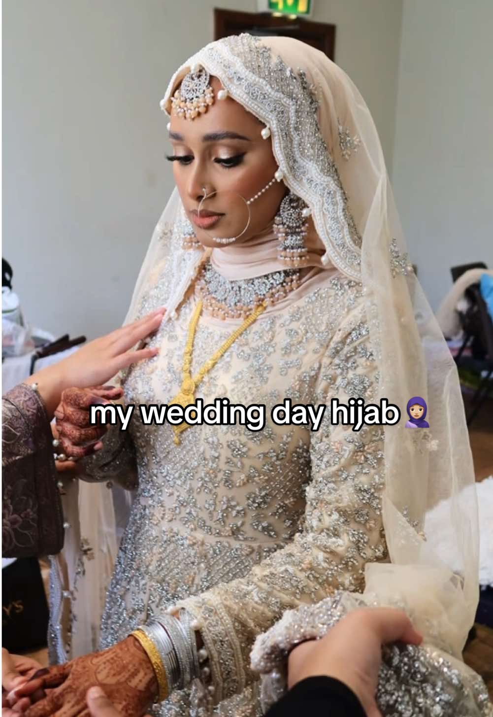 the best hijab day of my LIFE alhamdulillah  #wedding #justmarried #bridetok #muslimbride #muslimtiktok #hijabi #hijabitiktok #hijabibride #bridetiktok #weddingday #islamicmarriage #weddingtok #coolforthesummer 