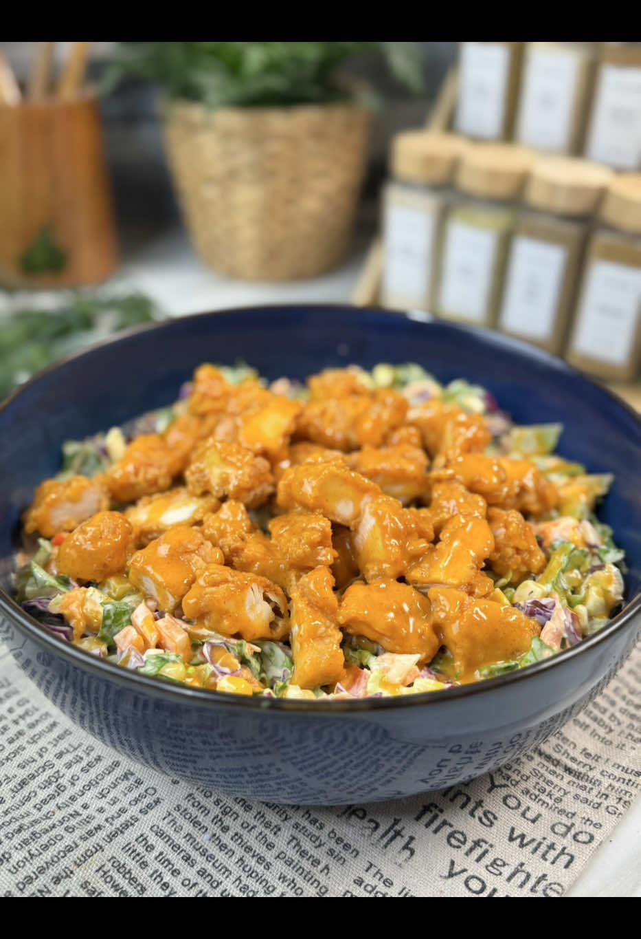 مرحبا 🙋🏻‍♀️  ❤️سلطة الخضار مع ستربس الدجاج❤️ سلطة جديدة وكتير رائعة ولذيذة جدا ومشبعة وتعتبر كمان سلطة صحية .. يعني كلوا منها قد ما بدكم بدون تأنيب ضمير 😁 .. كتير مناسبة لشهر رمضان المبارك  المقادير :  للصوص :  تلات ملاعق كبيرة زبادي  تلات ملاعق كبيرة مايونيز  ربع كوب زيت زيتون  عصير نصف ليمونة  رشة من الملح والفلفل الأسود والاوريغانو  للخضار:  خس .. جزر مبشور .. فليفلة ملونة .. درة .. ملفوف بنفسجي  ممكن اضافة اي خضار بدكم اياها  ستربس دجاج  صوص فرنسي  بتمنى تعجبكم ❤️❤️ صحتين 🌹🌹 ‏Ingredients: ‏For the sauce: ‏Three tablespoons of yogurt ‏Three tablespoons of mayonnaise ‏A quarter cup of olive oil ‏Juice of half a lemon ‏A pinch of salt, black pepper and oregano ‏For the vegetables: ‏Lettuce .. Grated carrots .. Colorful pepper .. Corn .. Purple cabbage ‏You can add any vegetables you want ‏Chicken strips ‏French sauce ‏I hope you like it ❤️❤️ ‏Bon appetit 🌹🌹 #اكسبلور #السعودية #طبخ #طبخات #لذيذ  #وصفات #وصفات_سهله #fyp #الشعب_الصيني_ماله_حل😂😂  #trending #ترند_تيك_توك #ترند #tiktok #explore  #arwas_kitchen  #foryou  #fyp  #explorepage #اكسبلور_فولو #طبخ # طبخي #طبخات #وصفات_طبخ