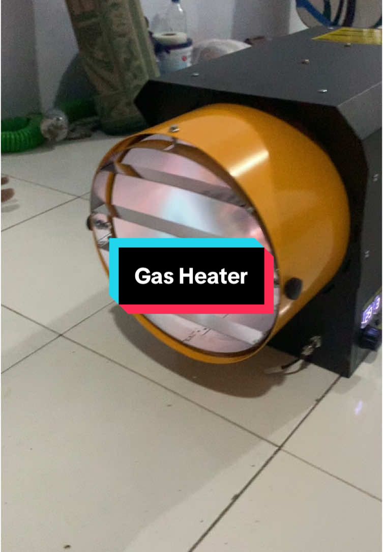 Tes pemanas ayam Gas Heater bahan bakar gas #semuaorang #peternakayamboiler #closehousefarm #broilerfarm #peternaksulawesi #peternaktakalar #pejuangfcr #peternakayam #peternakayam #peternakindonesia #bukitberkahfarm #malindofeedmilltbk #tiktok #fyptiktok #tiktokviral #makassar #bugis #galesong #CapCut