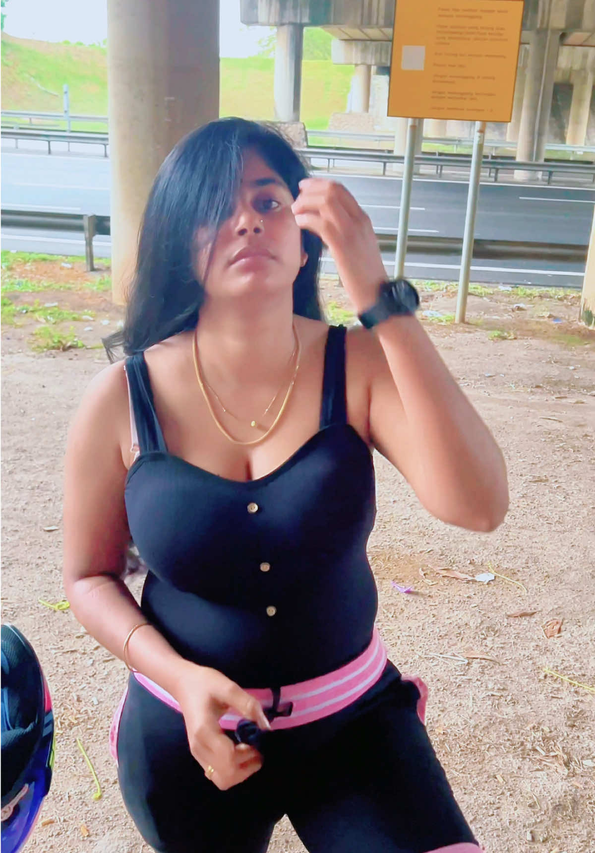 Chillax Baybeh 🔥😘 #Love #fyp #foryou #trending #capcut #foryoupage #chillax #highlife #vibes #ladyboss #tiktokindia #tamilmusers #feeling #healing #bikers 