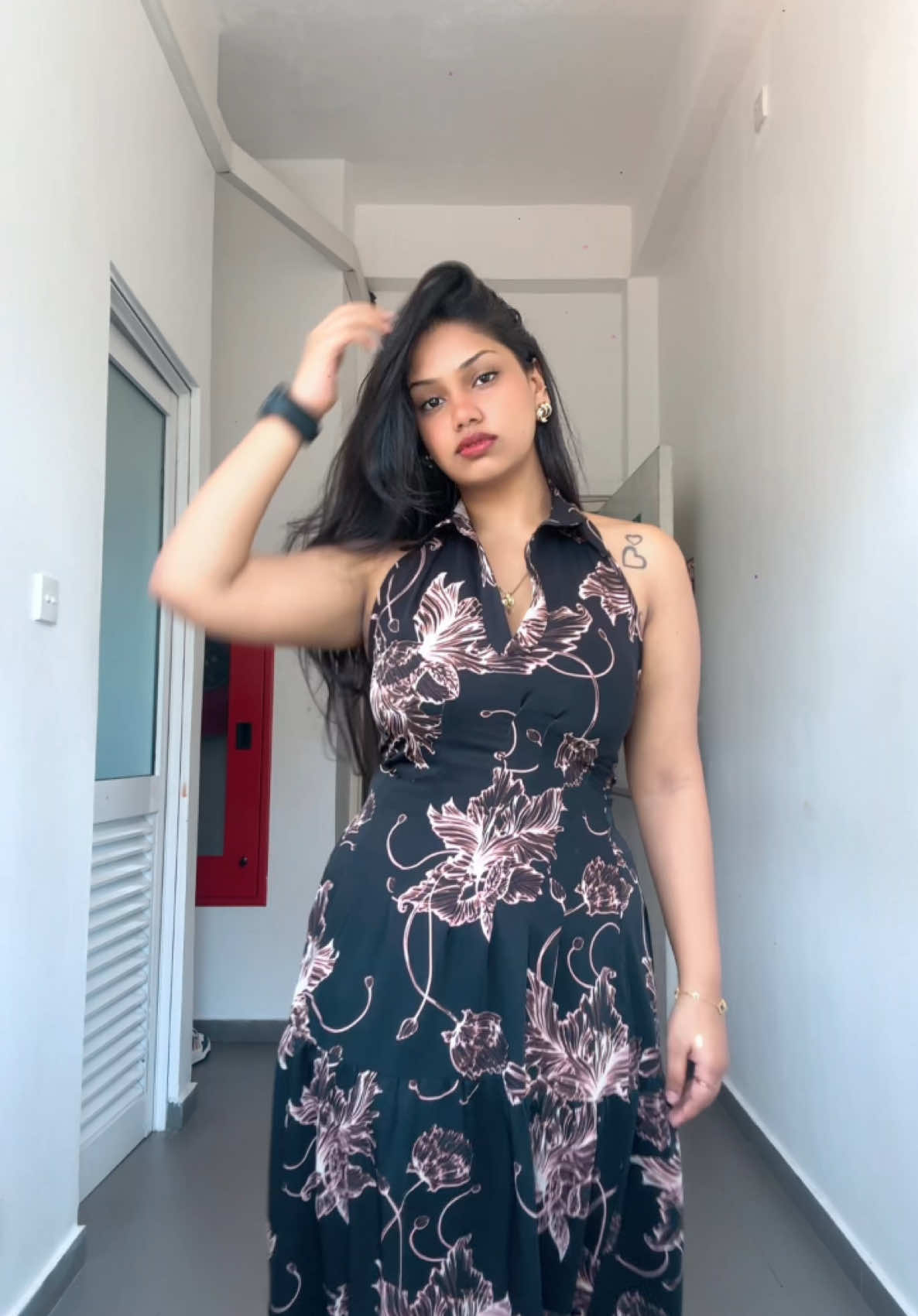 Uni Fit check 🤍#foryou #foryoupage #explore #fitcheck #onemillionaudition #srilankan_tik_tok🇱🇰 