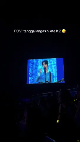Lord, kana oh, ing.ana akong gusto huhuhuhu @TJ Monterde @KZ 💙💙 #fangirl #tjmonterde #palagi #sarilingmundoday2 #sarilingmundo 