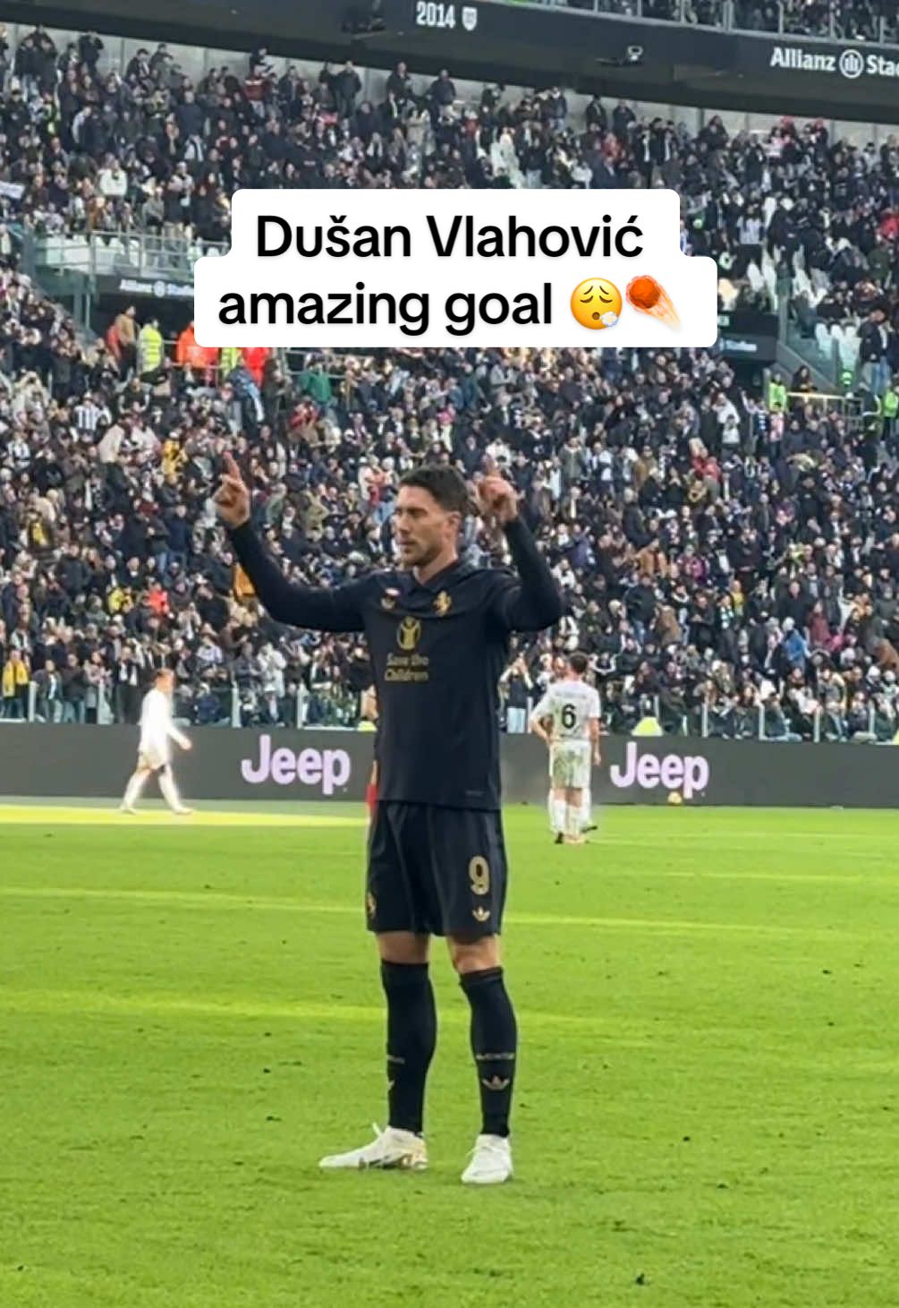 Wait for the celebration 🎼 #Vlahovic #goal #amazing #celebration #seriea #football #juventus 
