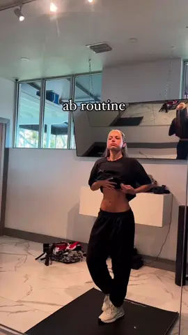 let's build up that core! 3 sets of everything, I don't count reps for abs but go till you can't anymore  When I was first starting on my core journey these were my go to exercises for years. I will be honest I only do hanging leg raises now (the last exercise in this video) but these are the ones that helped me to be where I am today. Also remember part of abs comes into play in the kitchen and in what you eat. High bf% = no abs #abworkout #abs #absworkout #gym #gymmotivation #gymgirl #gymaddict #gymshark #amandabagley #explorepage #viral #fyp 